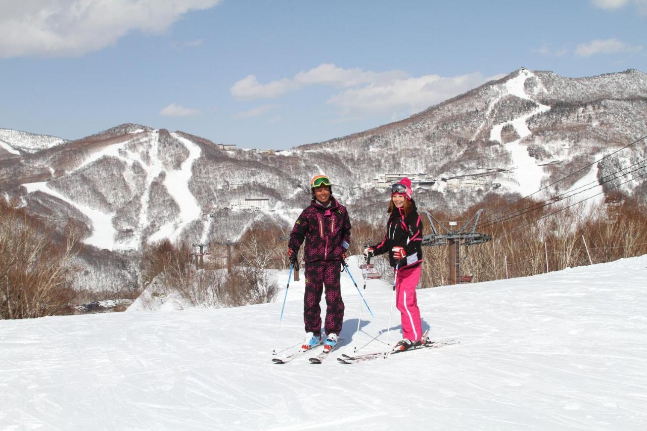 יאמנוצ'י Shiga Kogen Olympic Hotel מראה חיצוני תמונה